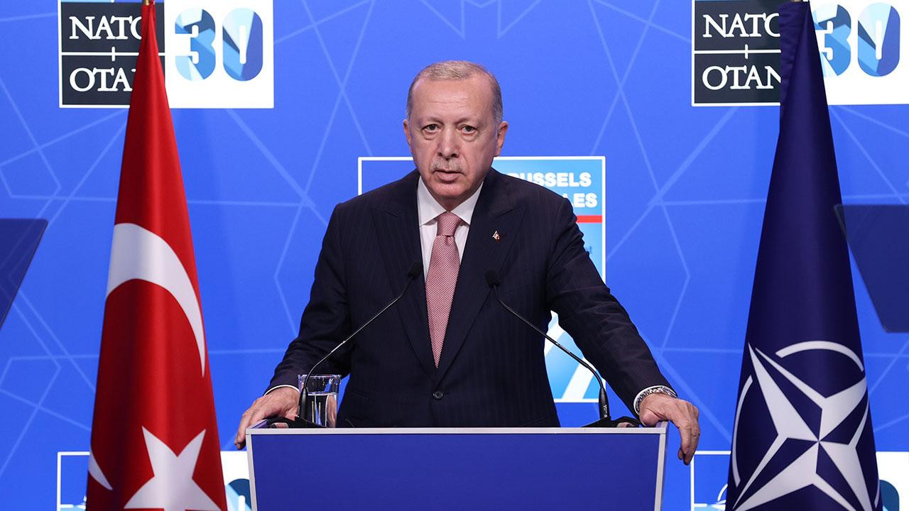 Cumhurbaşkanı Erdoğan'dan NATO Zirvesinde: Savunma Harcamaları Hedefine 5 Yıl Erken Ulaşacağız