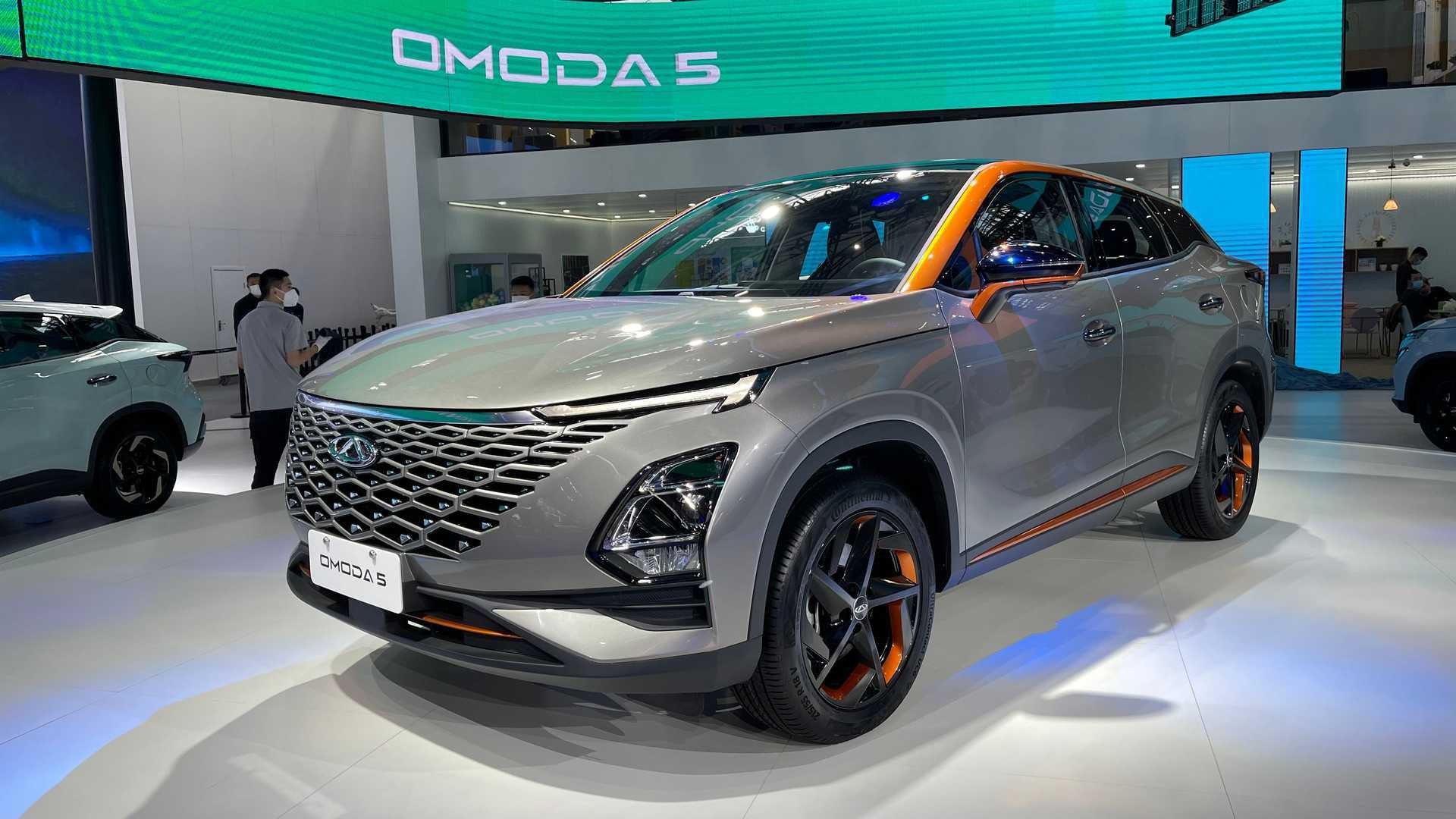 Çin Otomotiv Pazarında Model Çılgınlığı: 5 Ayda 542 Yeni Araç Piyasaya Çıktı!