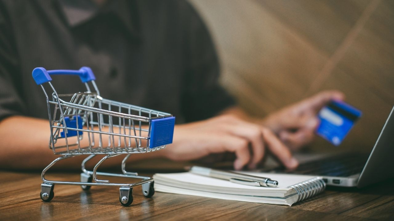 TÜİK 2026 Verileri Açıklandı: Türkiye'de İnternet Alışverişi %60'a Ulaştı